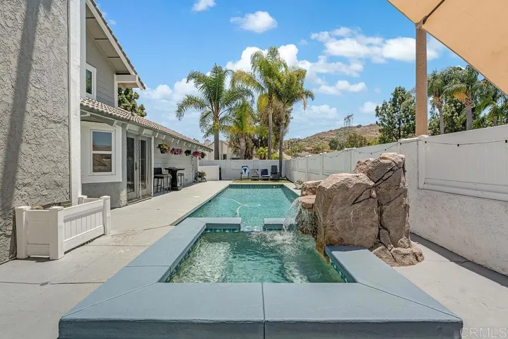 6098 E Silverspur Trail, Anaheim, California 92807