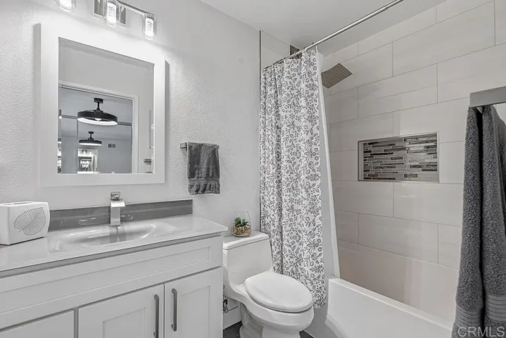 6098 E Silverspur Trail, Anaheim, California 92807