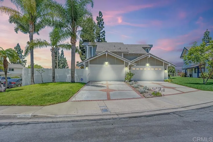 6098 E Silverspur Trail, Anaheim, California 92807