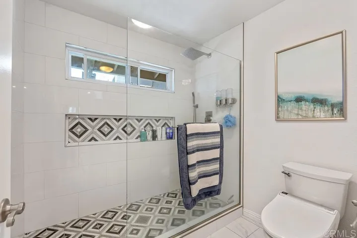 6098 E Silverspur Trail, Anaheim, California 92807