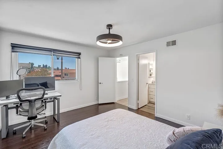 6098 E Silverspur Trail, Anaheim, California 92807