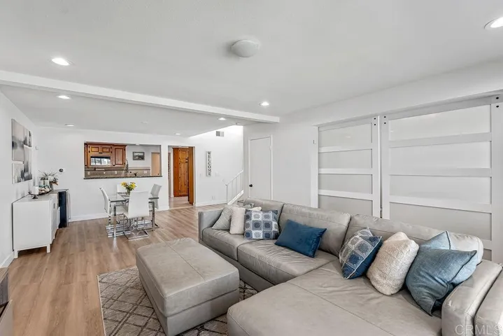 6098 E Silverspur Trail, Anaheim, California 92807