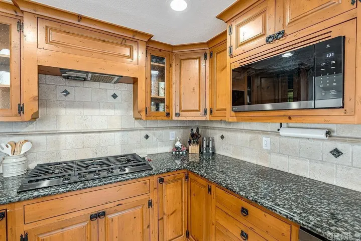 6098 E Silverspur Trail, Anaheim, California 92807