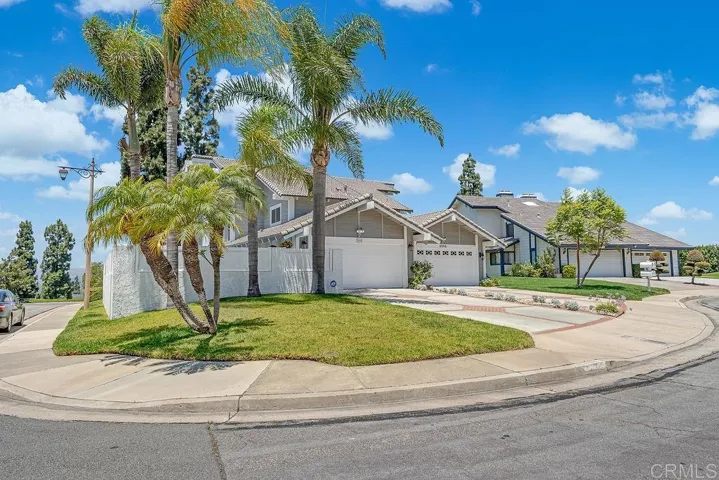 6098 E Silverspur Trail, Anaheim, California 92807