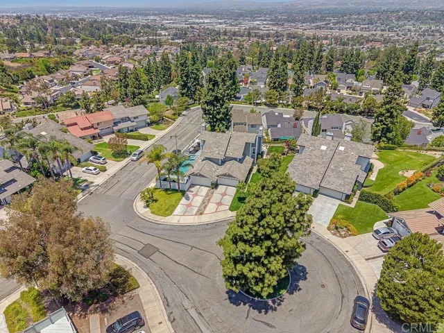 6098 E Silverspur Trail, Anaheim, California 92807