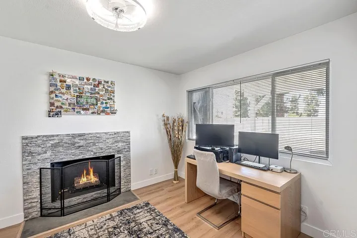 6098 E Silverspur Trail, Anaheim, California 92807