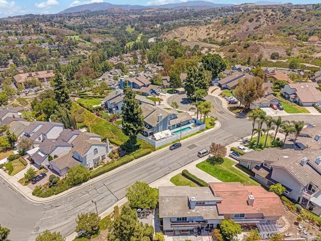 6098 E Silverspur Trail, Anaheim, California 92807