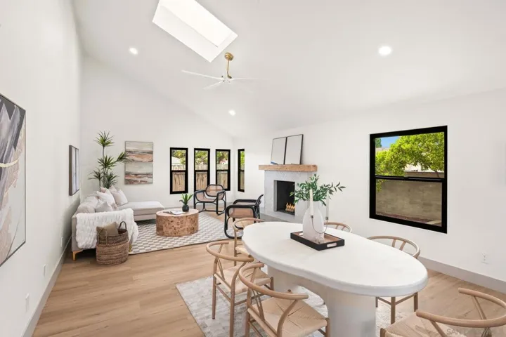 Den/Family/Great Room