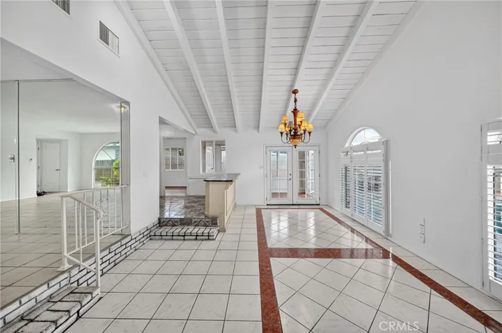 10529 La Mirada, Whittier, California 90604
