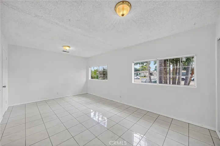 10529 La Mirada, Whittier, California 90604