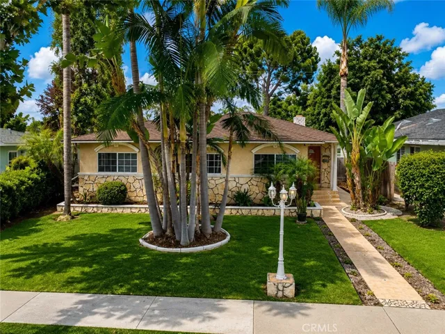 10529 La Mirada, Whittier, California 90604