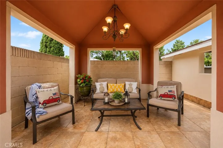 10529 La Mirada, Whittier, California 90604