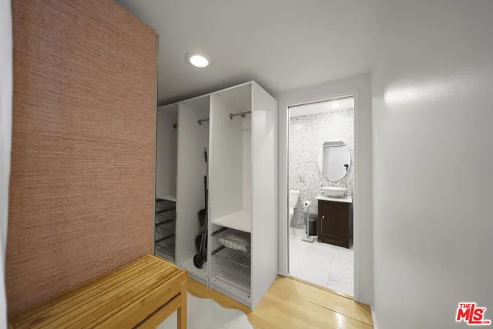Closet