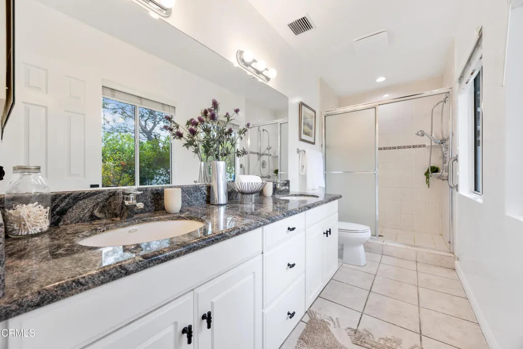 7015 Charrick-24