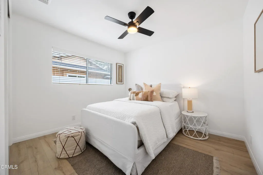 7015 Charrick-27