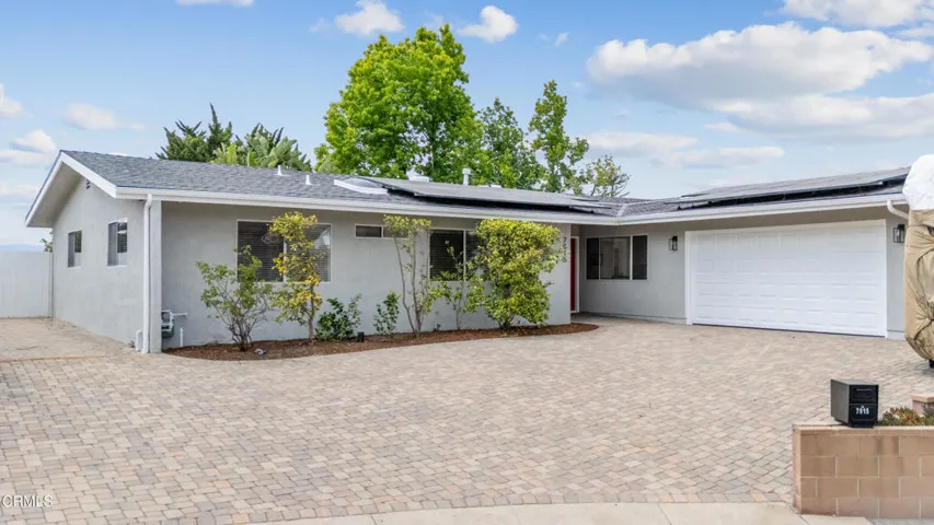 7015 Charrick-1
