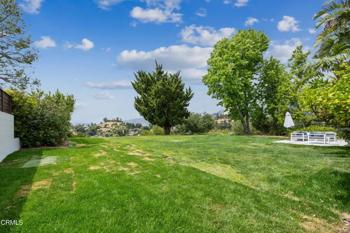 7015 Charrick-35