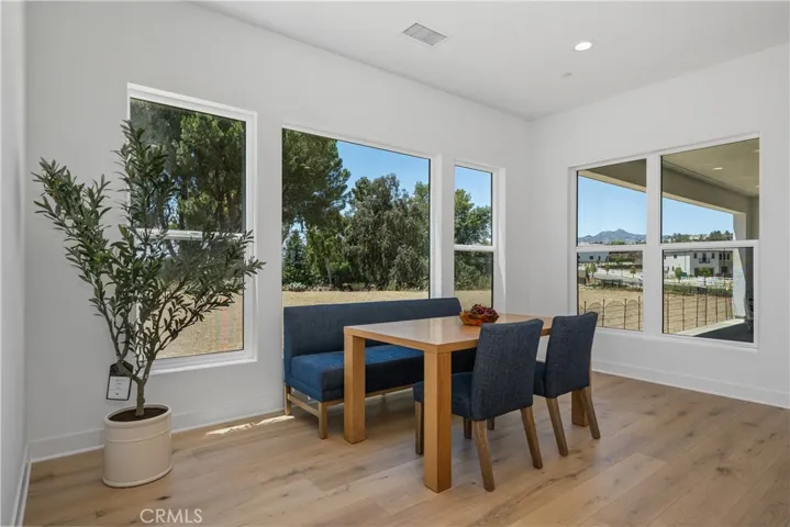 11091 Woodcrest Court, Chatsworth, California 91311