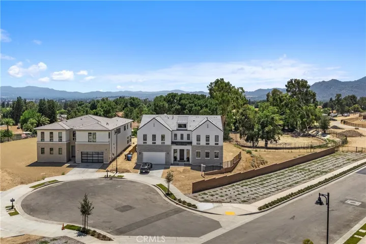 11091 Woodcrest Court, Chatsworth, California 91311