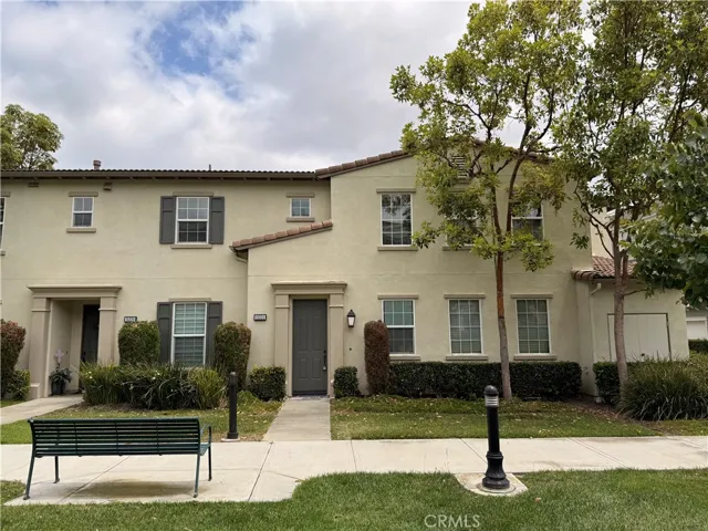 15231 Calverton, Tustin, California 92782