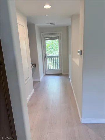 15231 Calverton, Tustin, California 92782