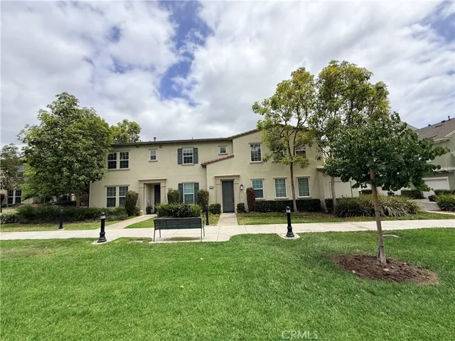 15231 Calverton, Tustin, California 92782