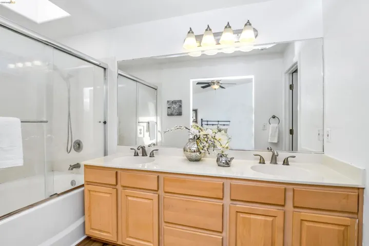 2076 Heartland Cir, Brentwood, California 94513