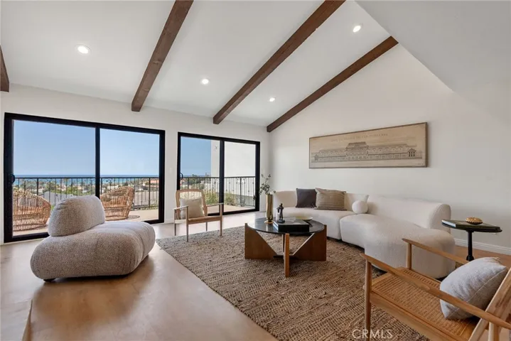 153 Calle Redondel, San Clemente, California 92672
