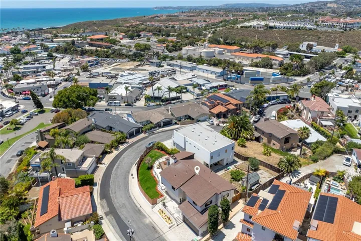 153 Calle Redondel, San Clemente, California 92672