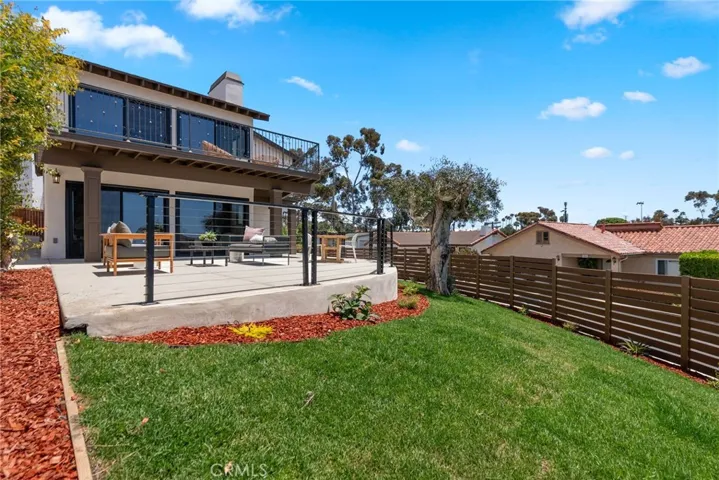 153 Calle Redondel, San Clemente, California 92672