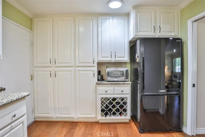 1644 Carmel Circle West, Upland, California 91784