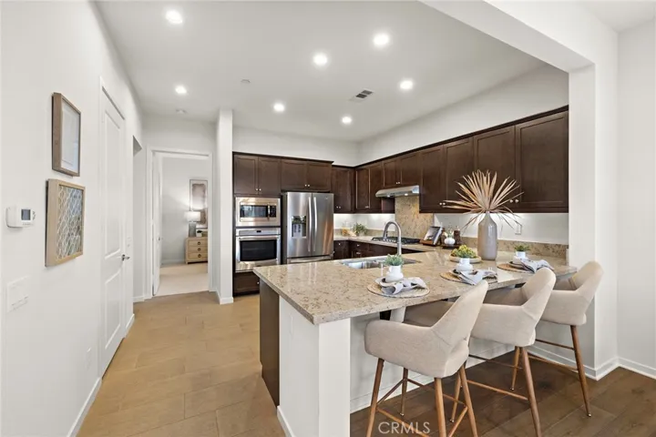 65 Listo Street, Rancho Mission Viejo, California 92694