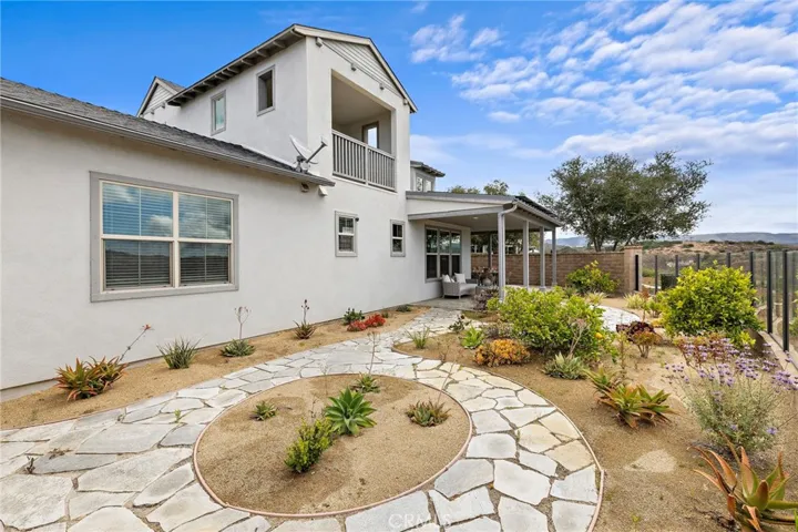 65 Listo Street, Rancho Mission Viejo, California 92694