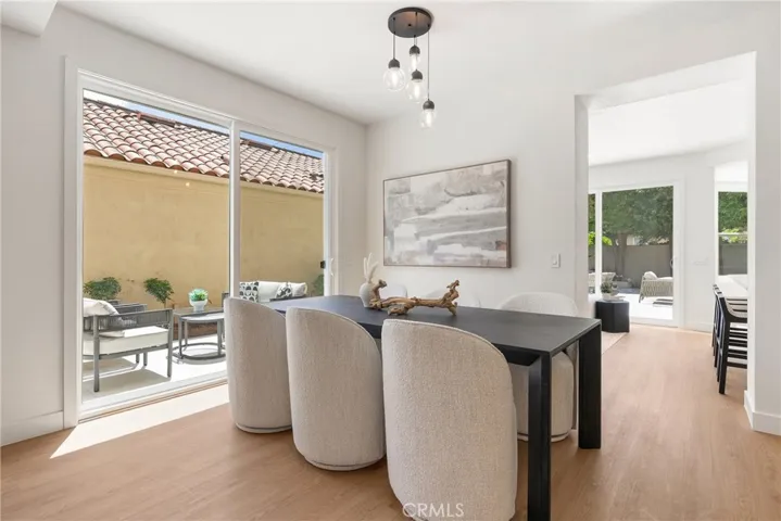 67 Pelican Court, Newport Beach, California 92660
