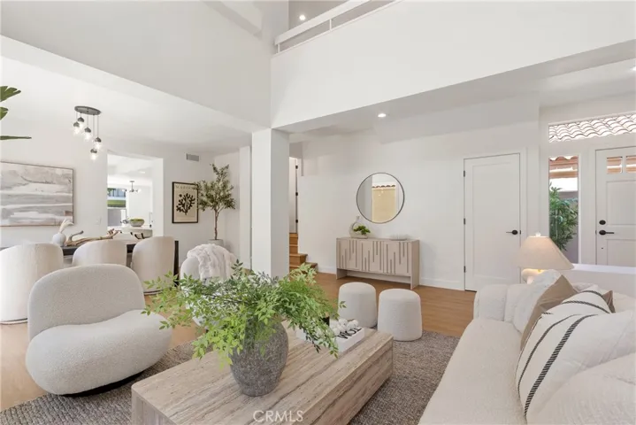 67 Pelican Court, Newport Beach, California 92660