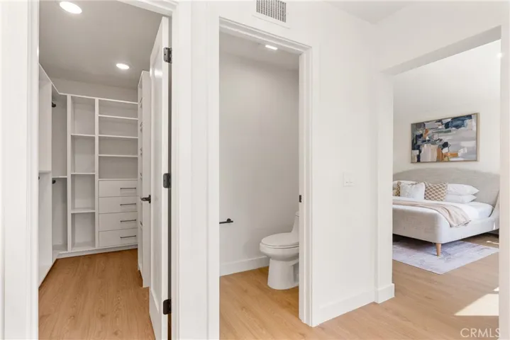 67 Pelican Court, Newport Beach, California 92660