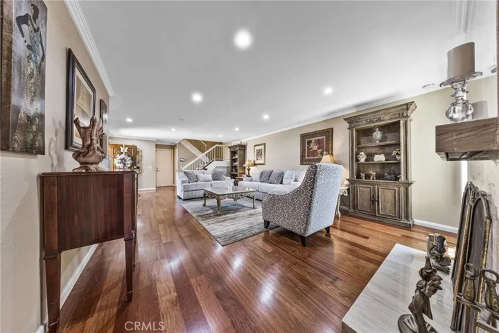 814 E Sandpoint Court, Carson, California 90746