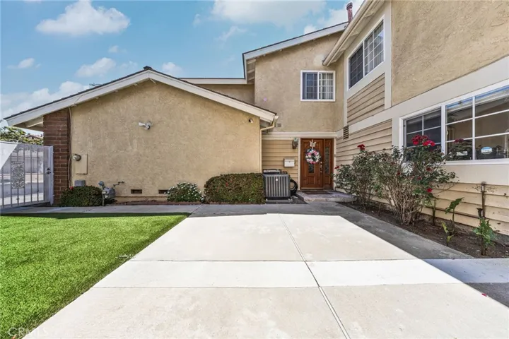 814 E Sandpoint Court, Carson, California 90746