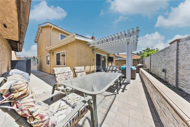814 E Sandpoint Court, Carson, California 90746