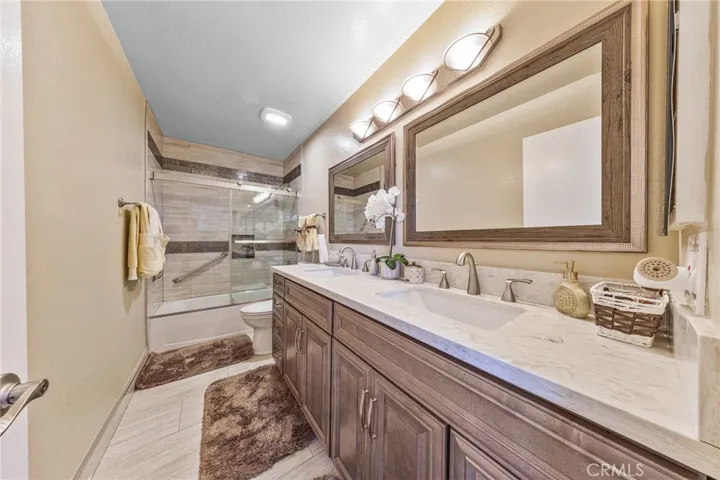 814 E Sandpoint Court, Carson, California 90746