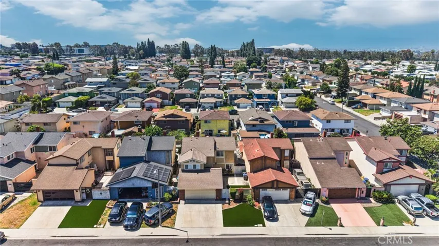 814 E Sandpoint Court, Carson, California 90746