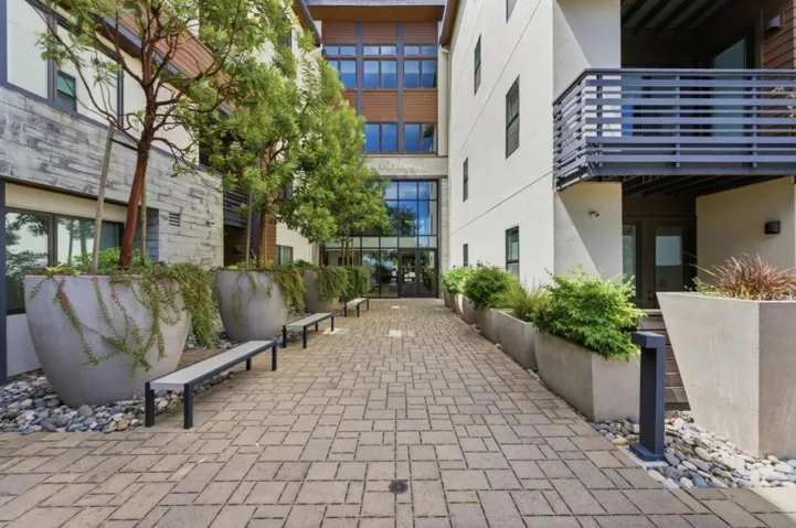 400 El Camino Real 202, Belmont, California 94002