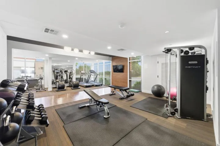 Fitness Room - Open 6 am to 10 pm
