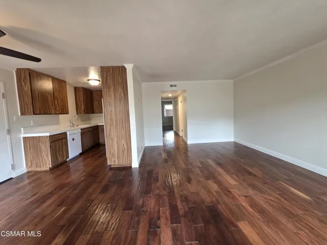 Kitchen/Living area