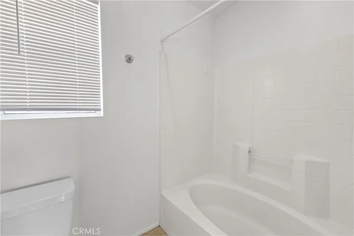 29151 Whitegate Lane, Highland, California 92346
