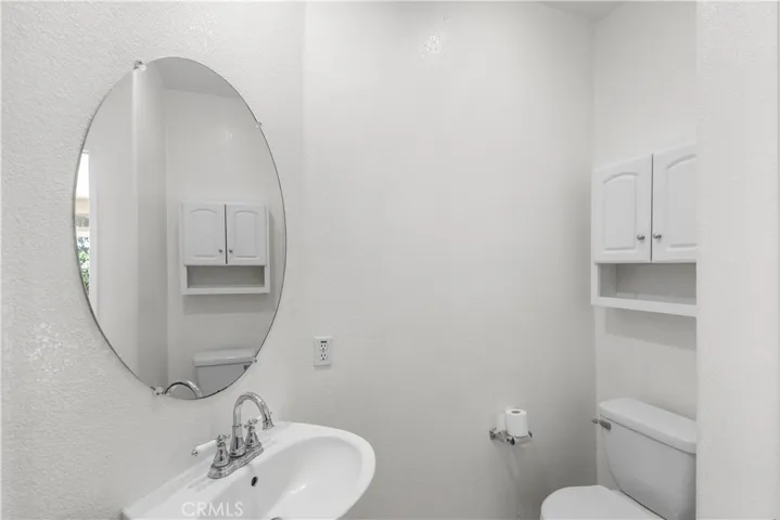 29151 Whitegate Lane, Highland, California 92346