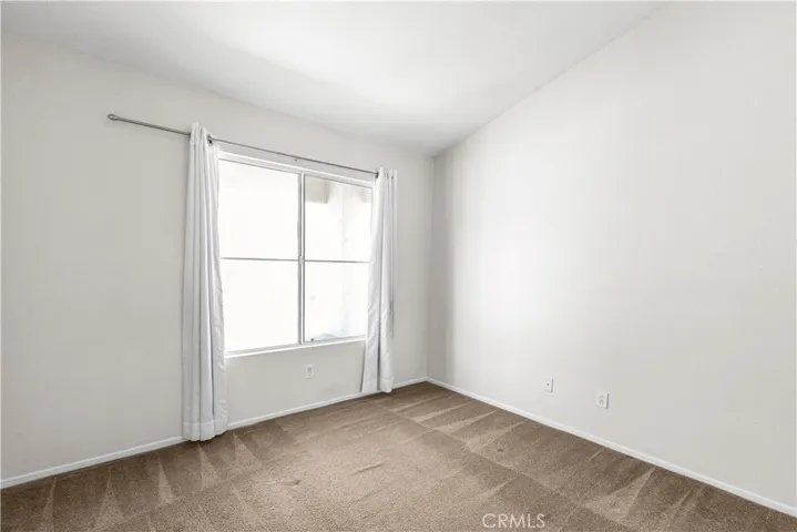29151 Whitegate Lane, Highland, California 92346
