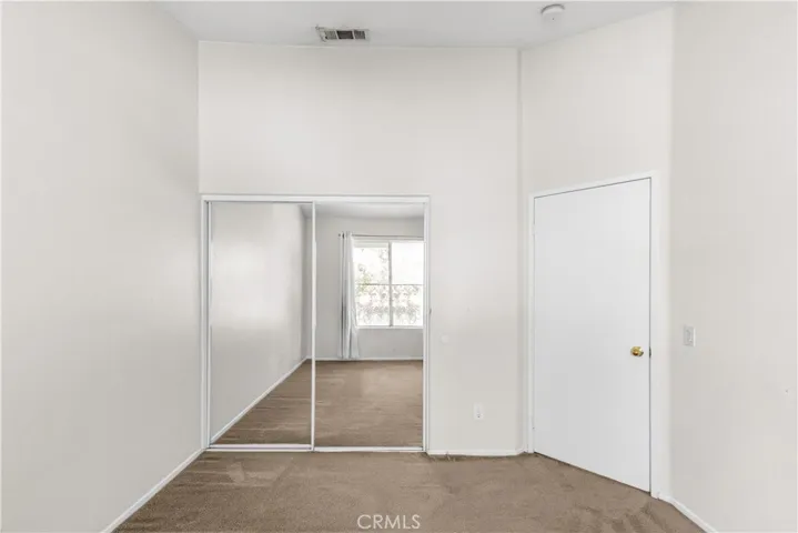 29151 Whitegate Lane, Highland, California 92346