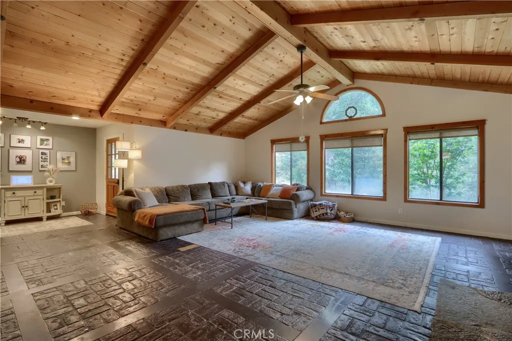 Plenty of Room for Family Gatherings