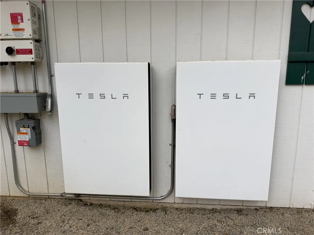 2 Tesla Batteries.